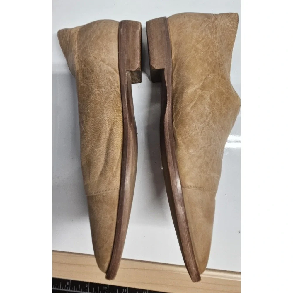Free People royale flats ankle boots side cut out leather beige‎ Sz37.5/US7